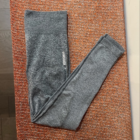 Gymshark Pants - Gymshark Leggings, Gray, Est. Size M/L
